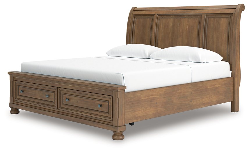 Feddinger Panel Storage Bed