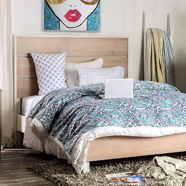 Roseburg Cal.King Bed